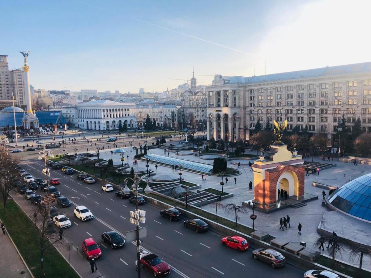 Апартаменти Amazing View Of Maydan! Київ Екстер'єр фото